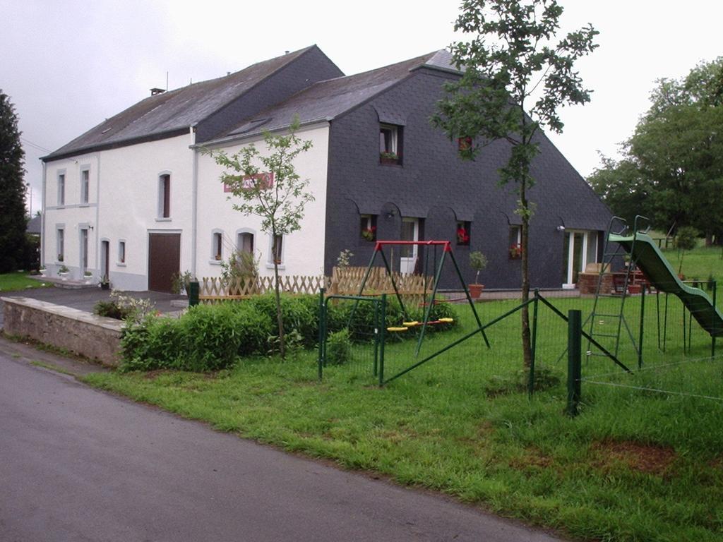 Gites "Les Framboisiers" Neufchateau Bagian luar foto